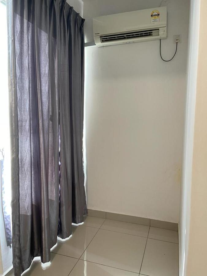 Marina Heights Hotel Residency Lumut Luaran gambar